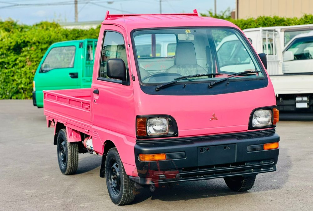 1999 Mitsubishi Minicab Truck 4WD — high-resolution Shaza photography