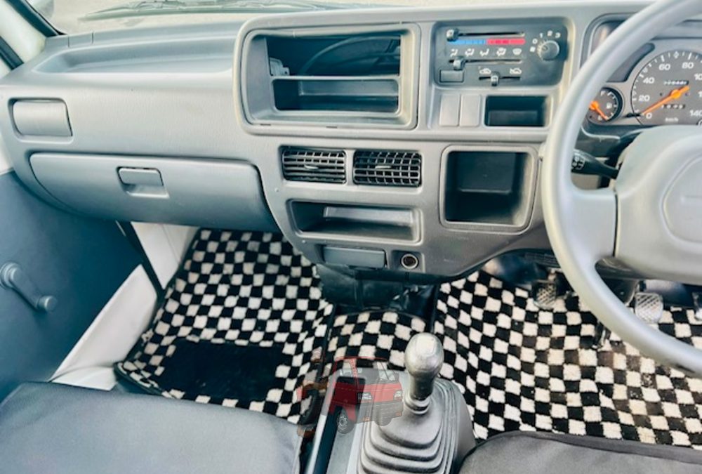 2000 Subaru Sambar Mini Truck 4WD photo 6