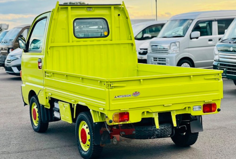1997 Mitsubishi Minicab Truck 4WD photo 6