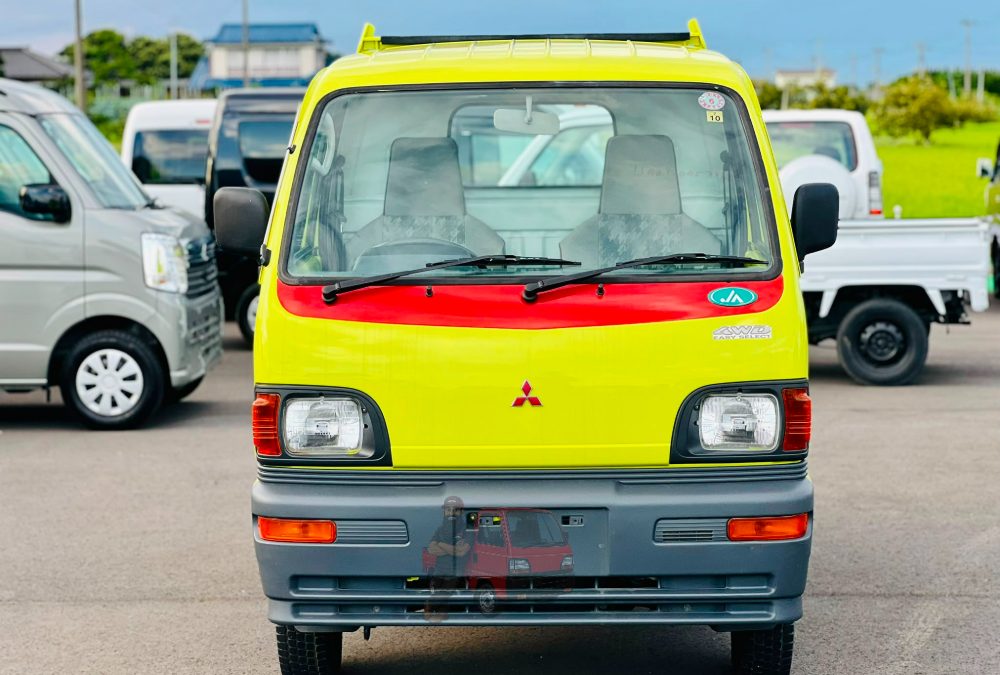 1997 Mitsubishi Minicab Truck 4WD photo 10