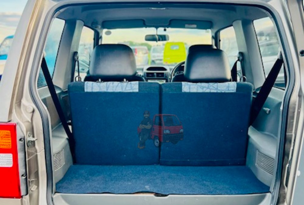 1999 Mitsubishi Pajero Mini photo 12