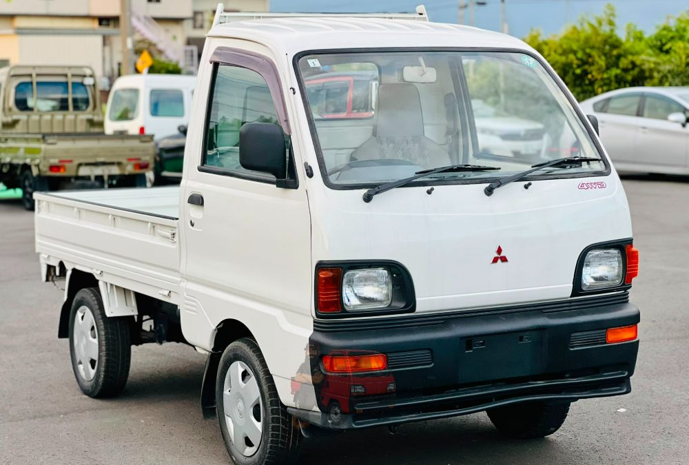 1994 Mitsubishi Minicab Truck 4WD