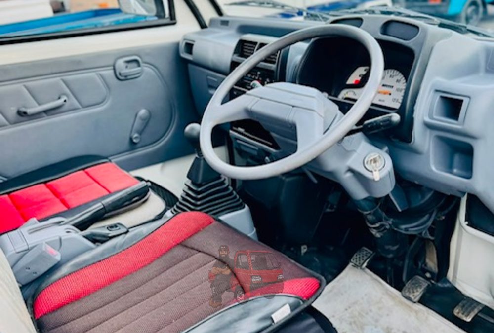 1994 Mitsubishi Minicab Truck 4WD photo 5