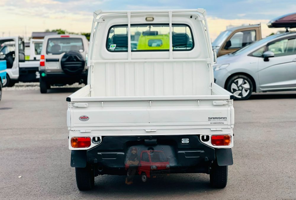 2001 Subaru Sambar Mini Truck 4WD photo 3