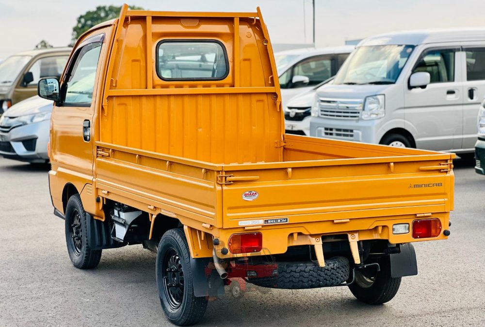 1996 Mitsubishi Minicab Truck photo 6