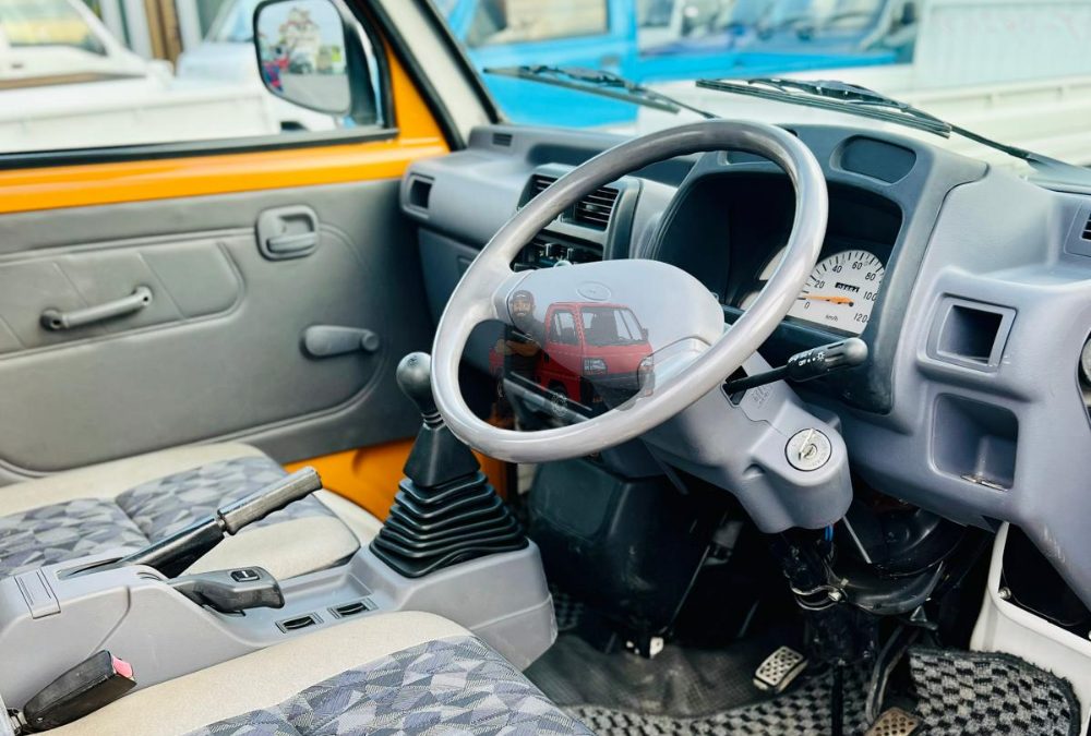 1996 Mitsubishi Minicab Truck photo 9