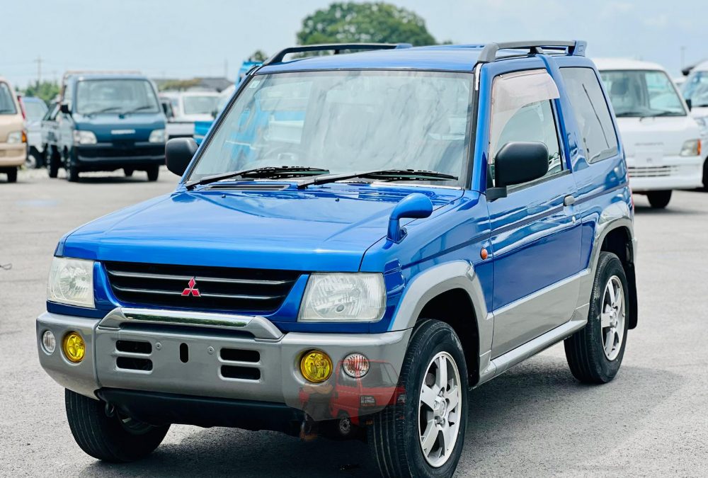 1998 Mitsubishi Pajero Mini 4WD photo 4