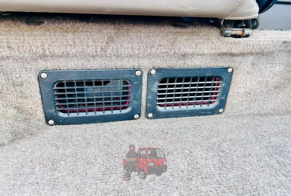 1997 Subaru Sambar Van Dias II Supercharged photo 15