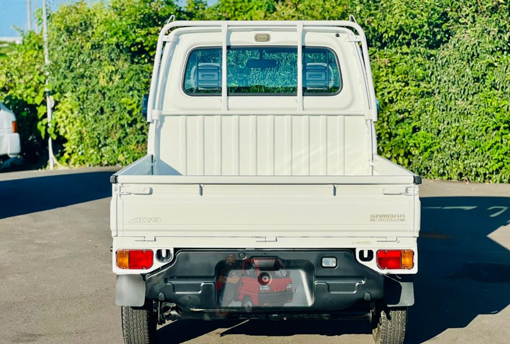 2001 Subaru Sambar Truck 4WD Manual photo 5