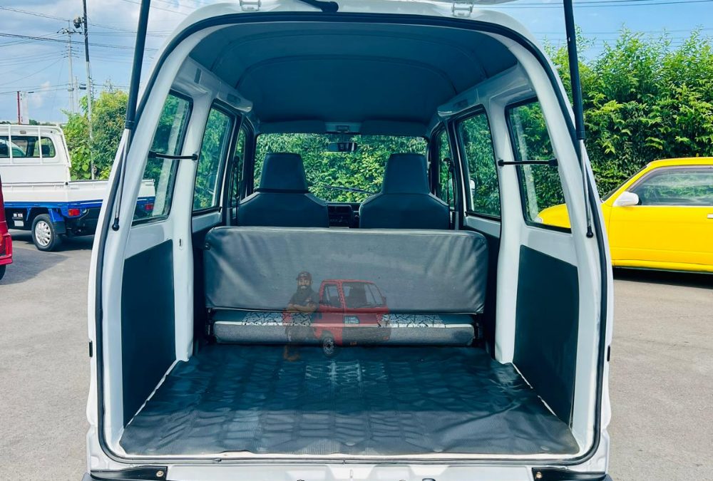 1998 Mitsubishi Minicab Van VX photo 8