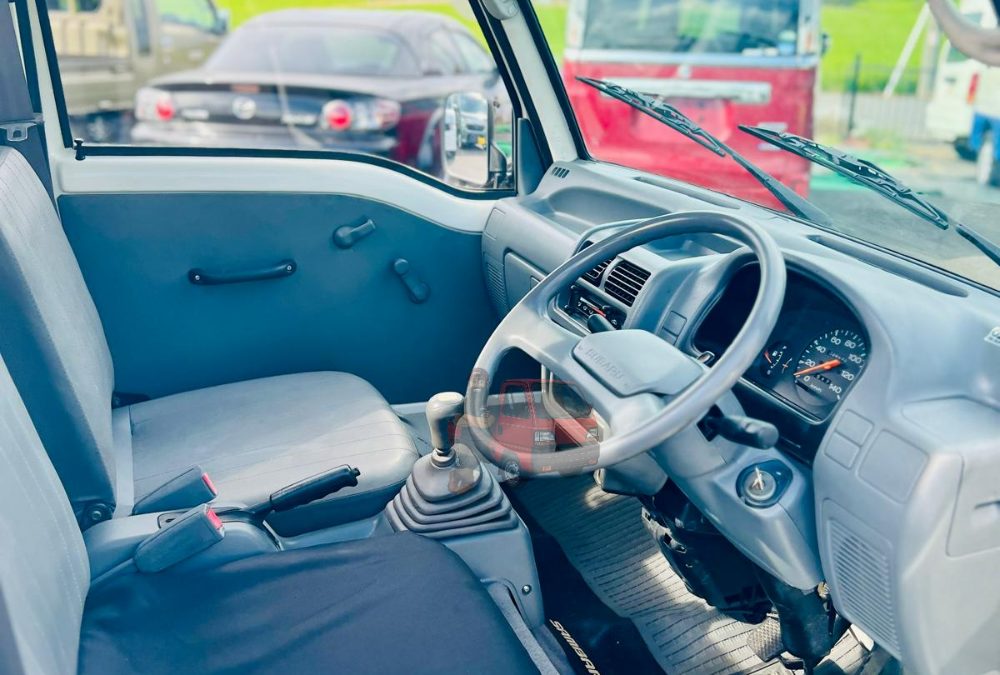 1995 Subaru Sambar Truck 4WD photo 9
