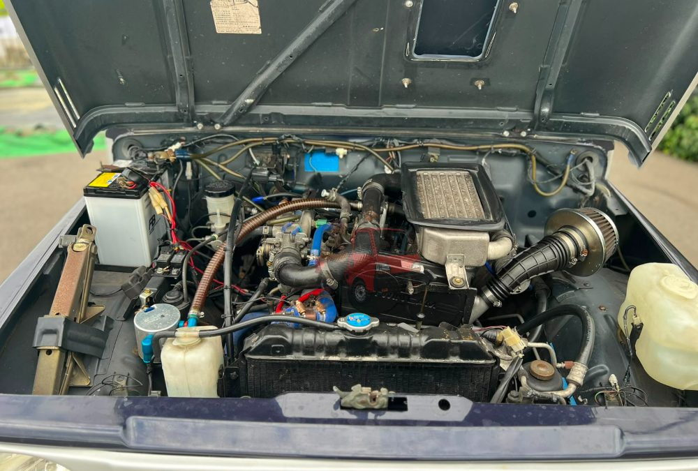 Suzuki Jimny 1993 photo 9