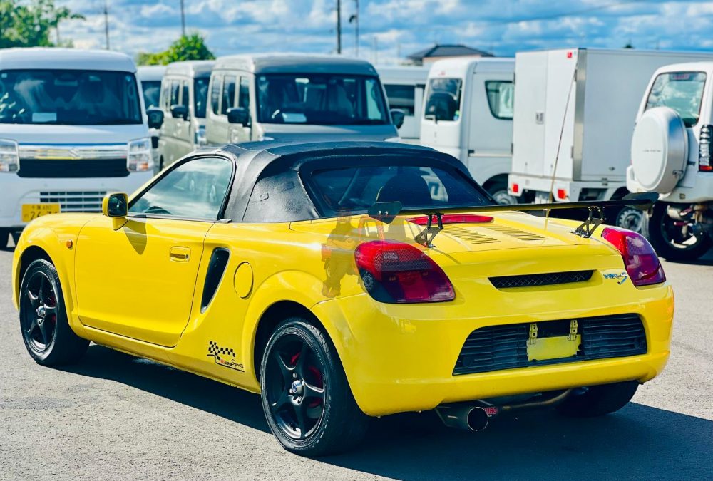 1999 Toyota MR-S (ZZW30) - 1.8L Manual Convertible photo 7