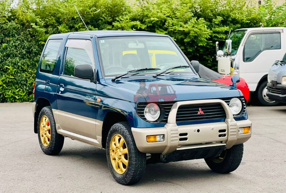 1998 Mitsubishi Pajero Mini