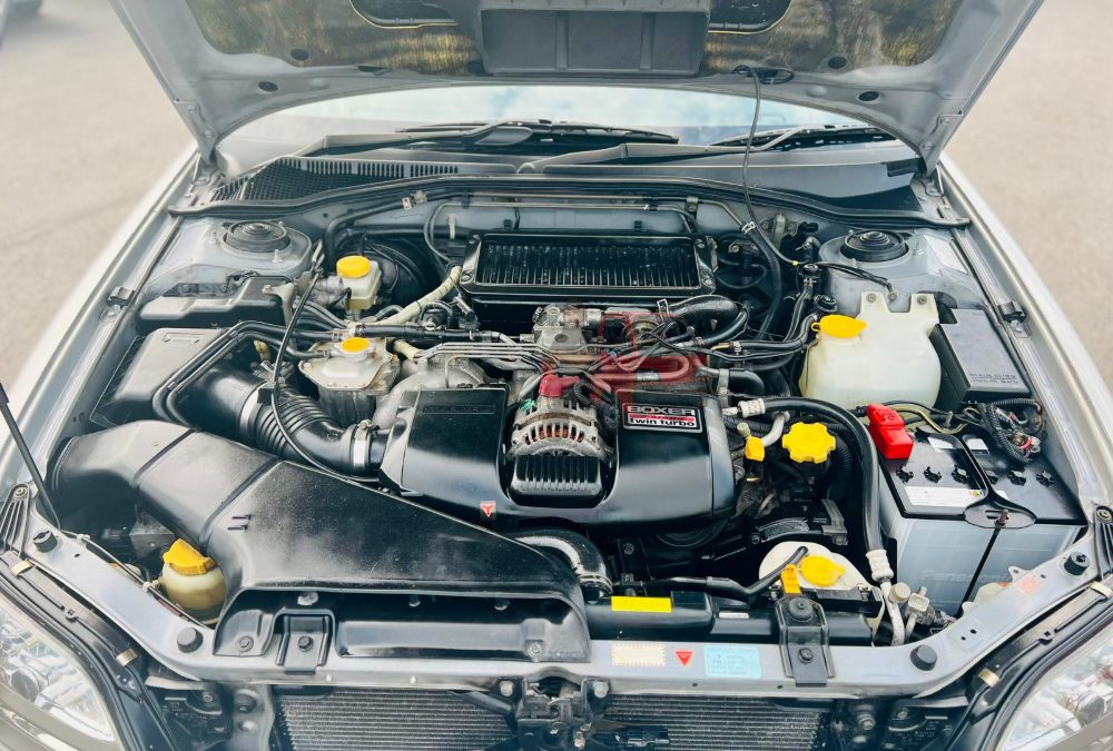 2000 Subaru Legacy B4 4WD photo 3
