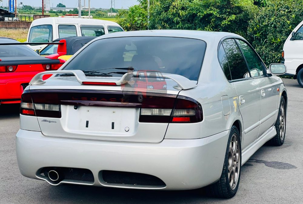 2000 Subaru Legacy B4 4WD photo 5