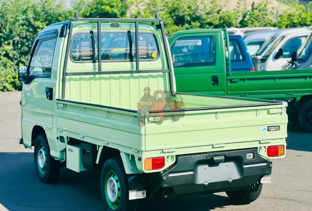 1995 Subaru Sambar Kei Truck 4WD (Retro Classic Face photo 6