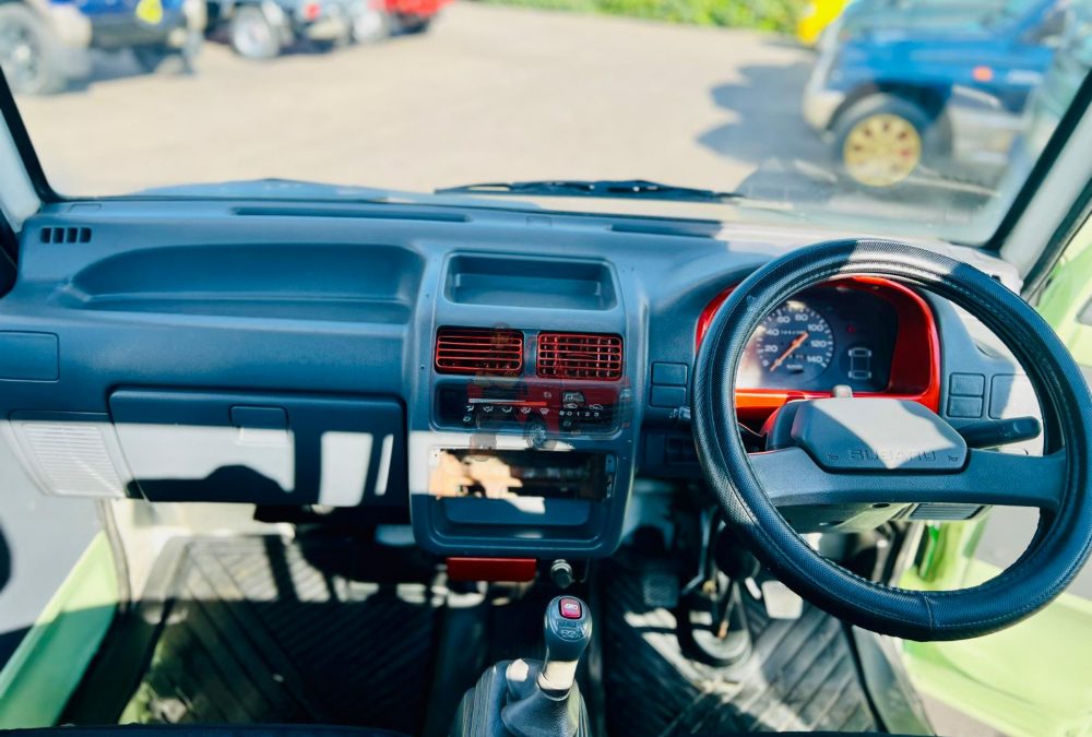 1995 Subaru Sambar Kei Truck 4WD (Retro Classic Face photo 9