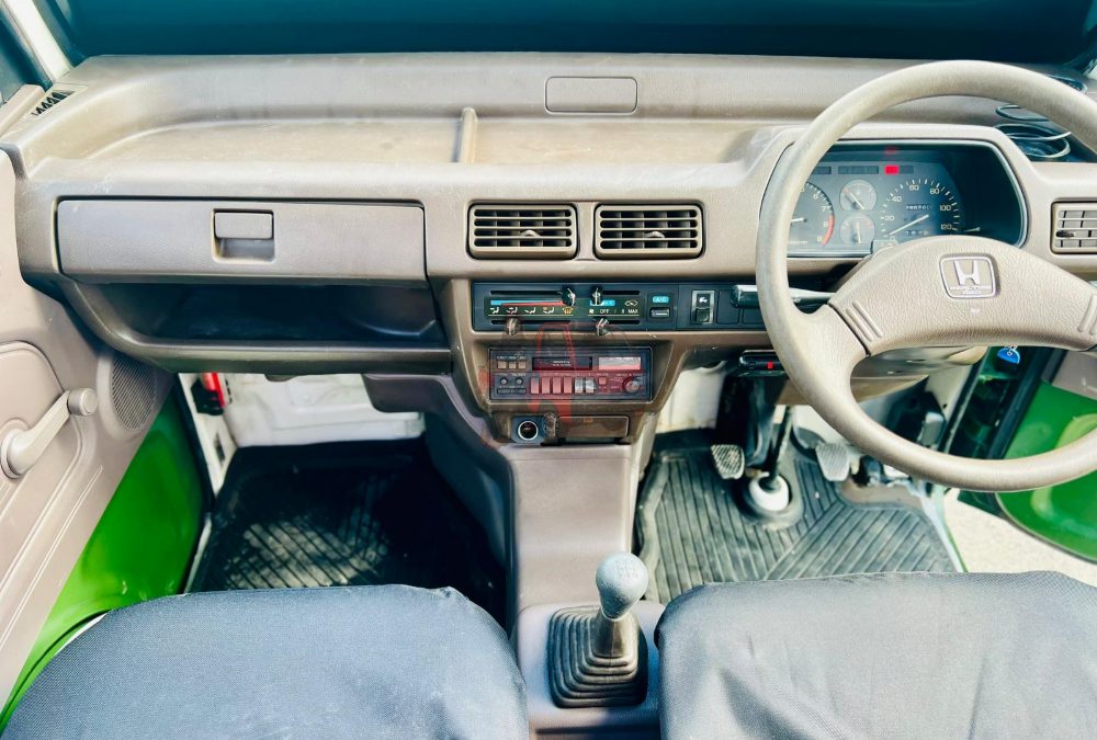 1992 Honda Acty Truck 4WD photo 9