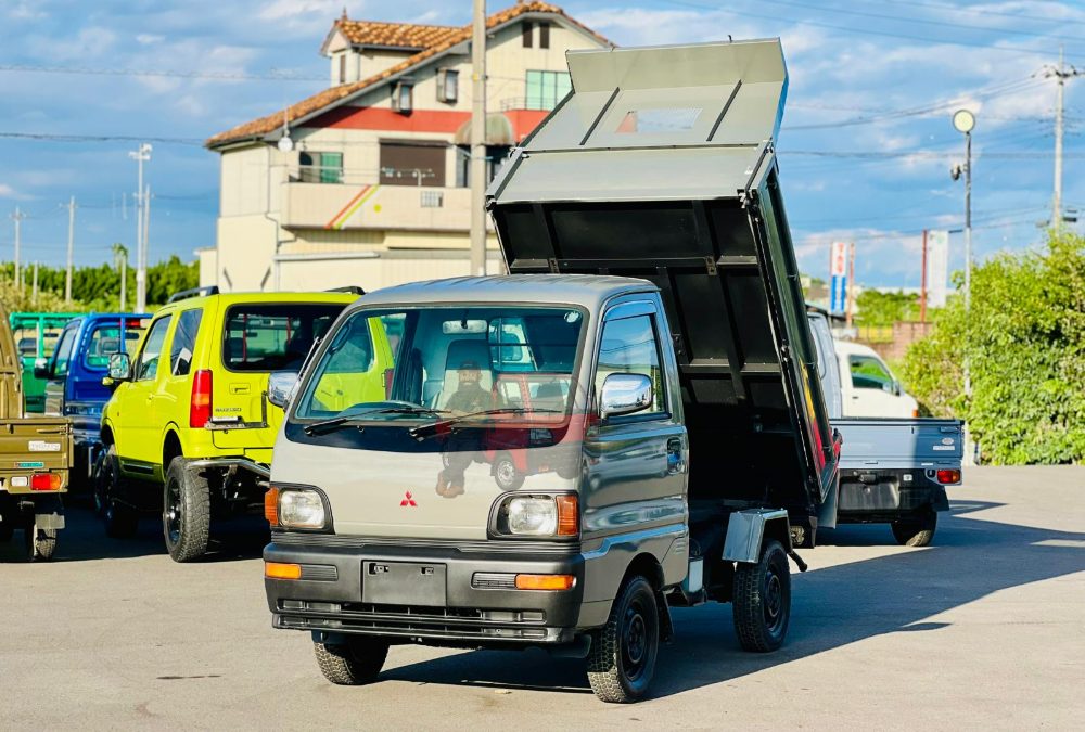 1999 Mitsubishi Minicab Dump Truck 4WD photo 11