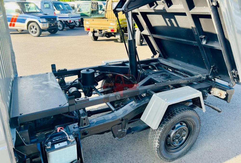 1999 Mitsubishi Minicab Dump Truck 4WD photo 12