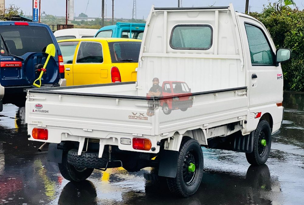 1999 Mitsubishi Minicab Truck 4WD photo 9