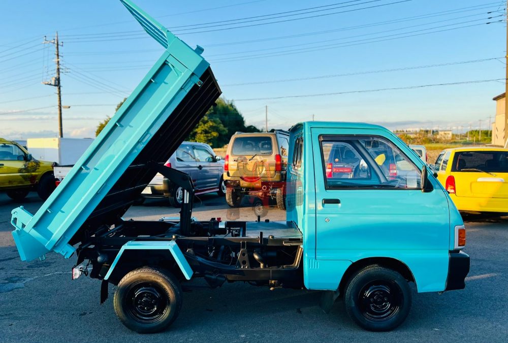 1994 Daihatsu Hijet Dump Truck 4WD photo 7