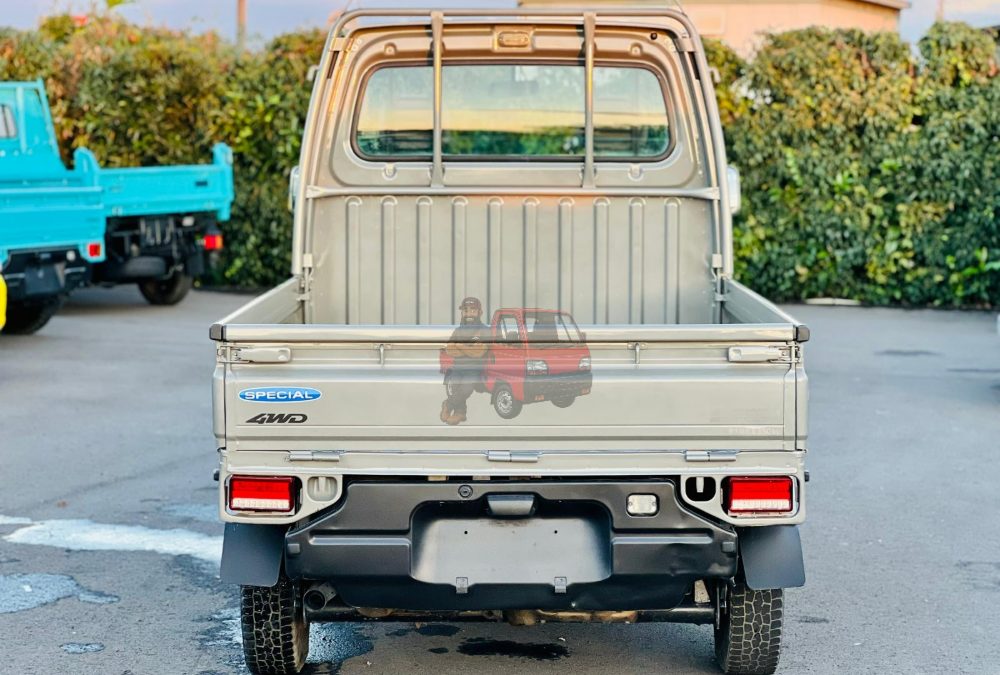 1998 Subaru Sambar Truck 4WD photo 11