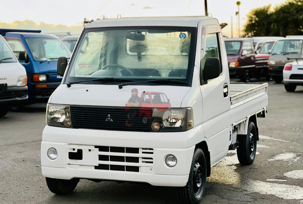 2001 Mitsubishi Minicab Truck 4WD photo 9