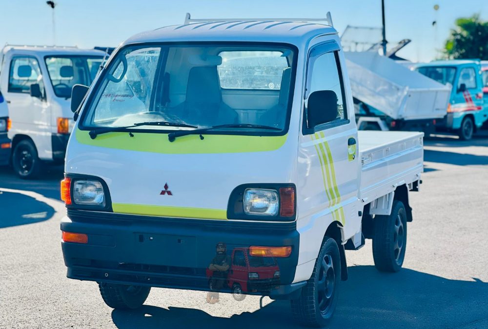 1996 Mitsubishi Minicab Dump Truck 4WD photo 5