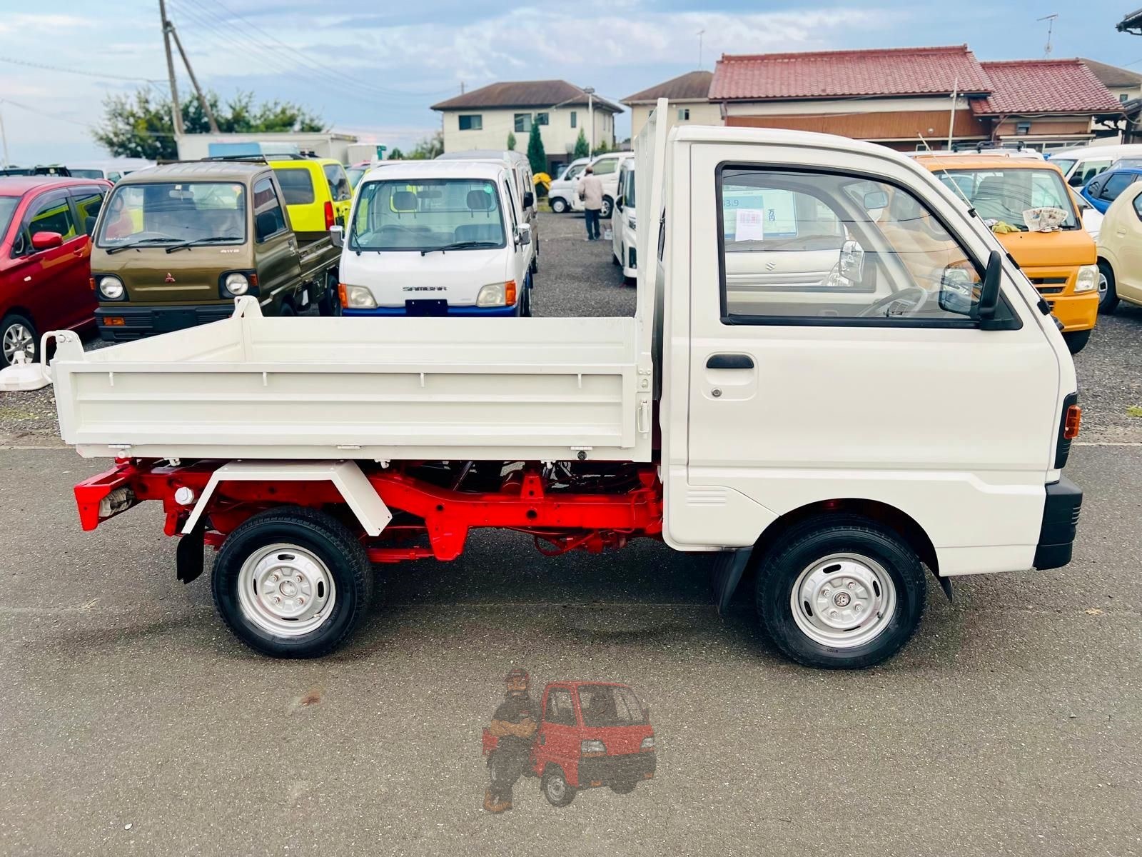 1993 Mitsubishi Minicab Dump Truck photo 3