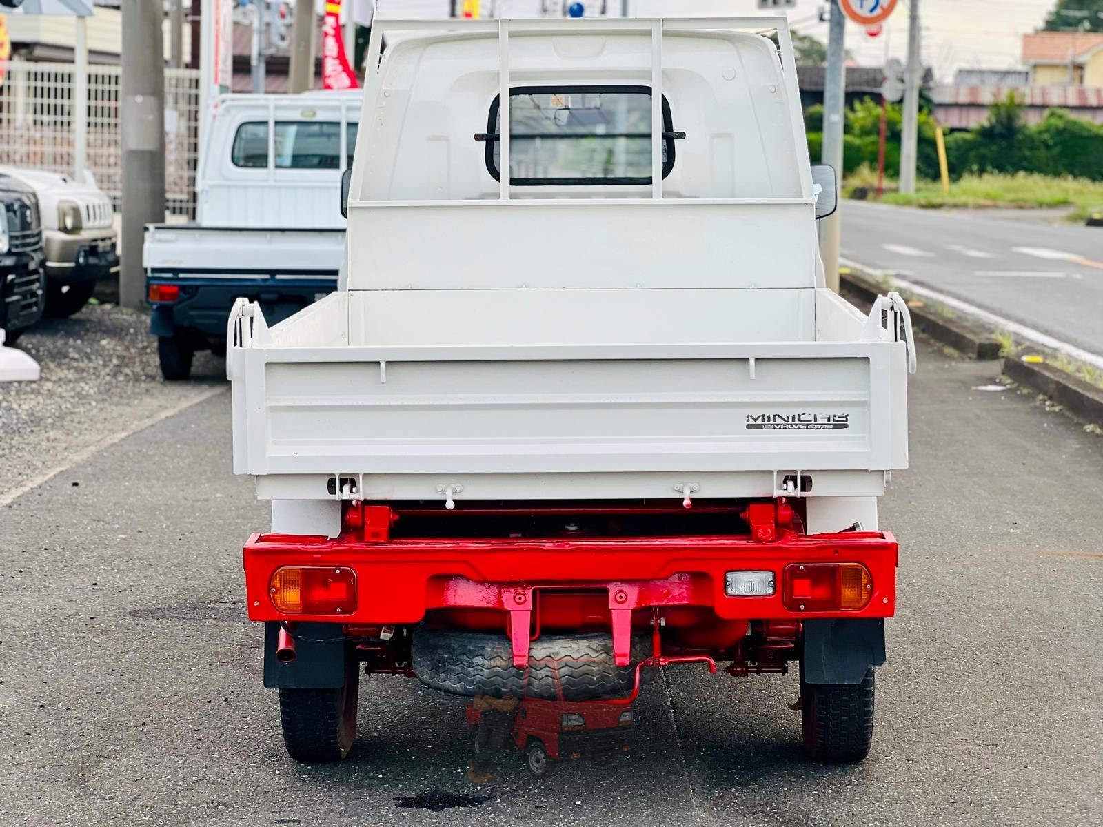 1993 Mitsubishi Minicab Dump Truck photo 5