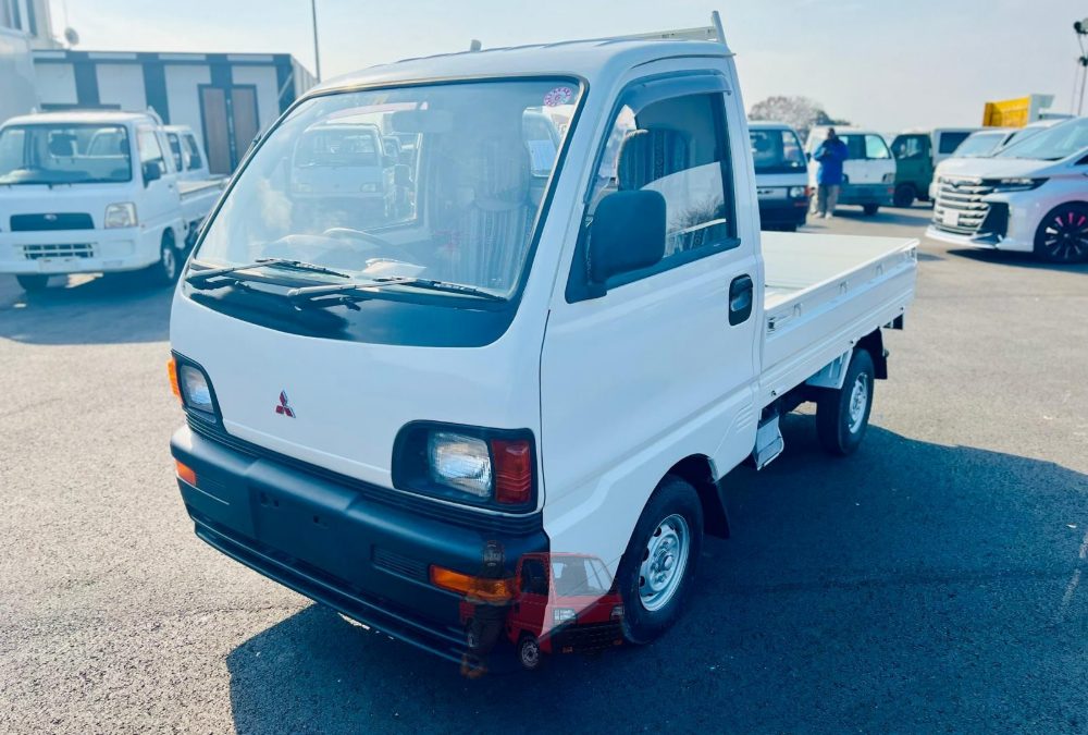 1995 Mitsubishi Minicab