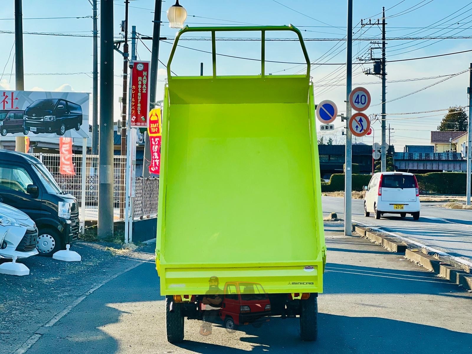 1992 Mitsubishi Dump Truck photo 6