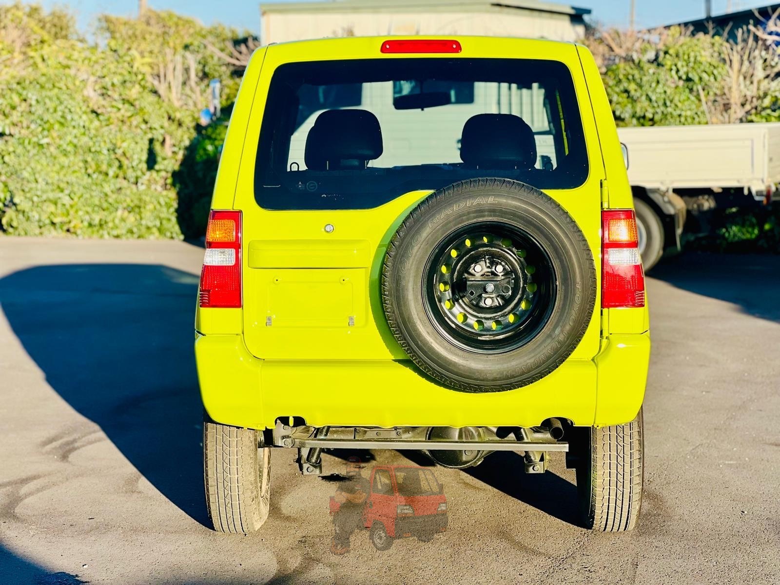 2000 Mitsubishi Pajero photo 10