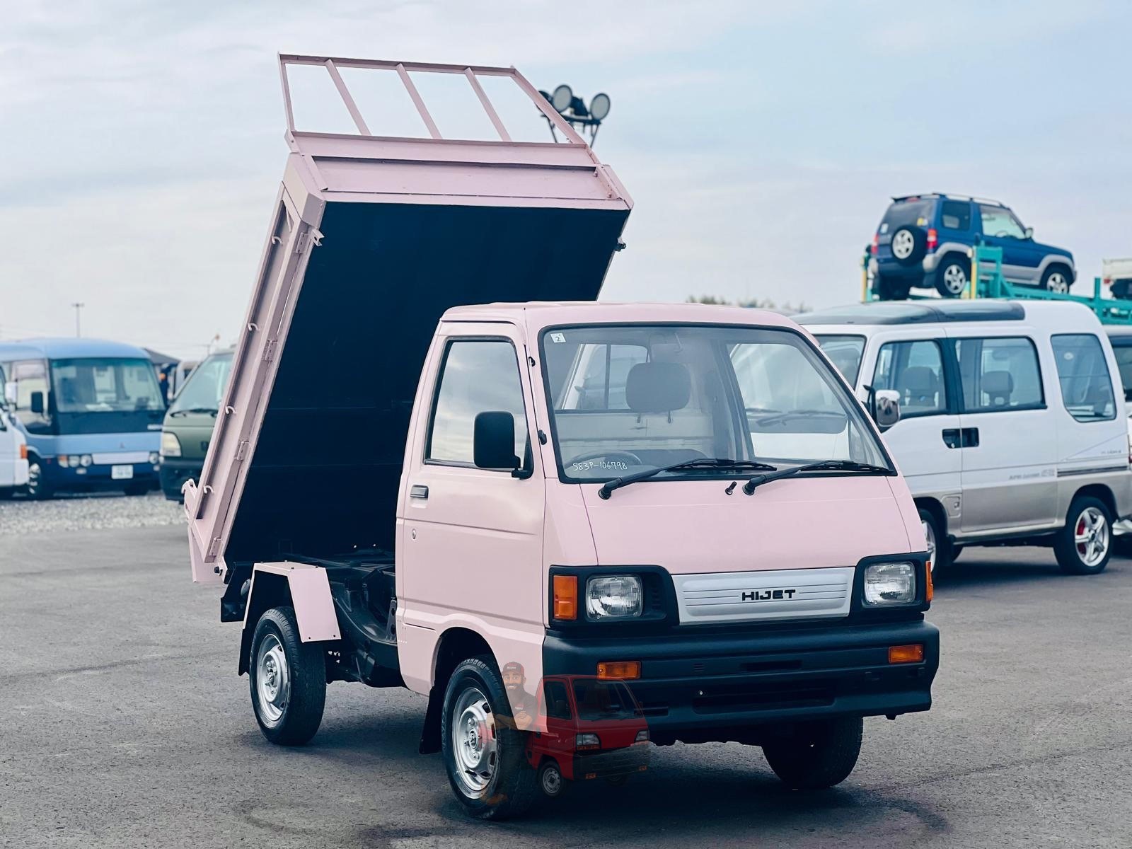 1992 Daihatsu Hijet Dump Truck photo 8