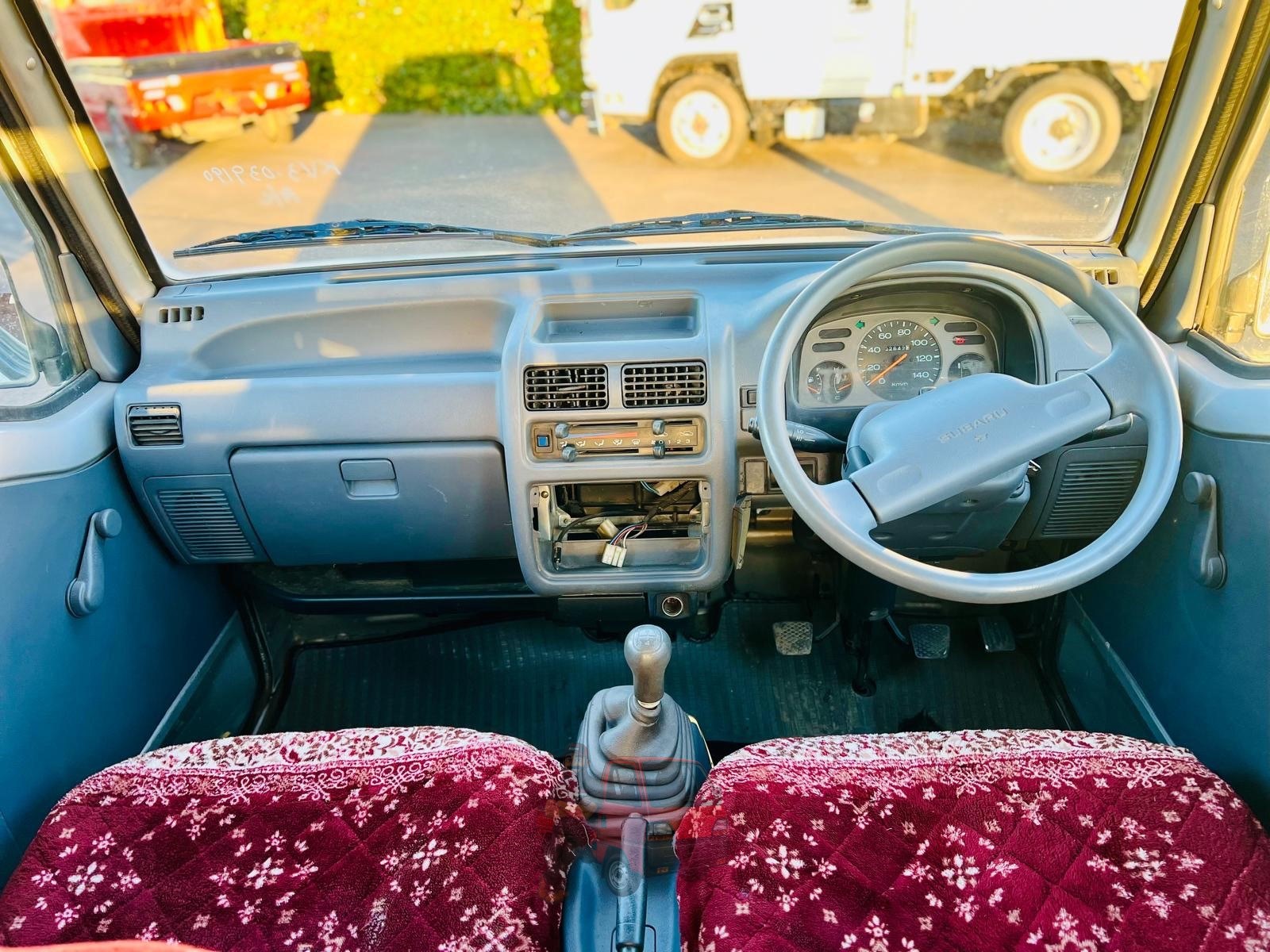 1991 Subaru Mini Van photo 6